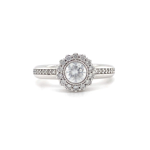 10kt White Gold Fancy Ring