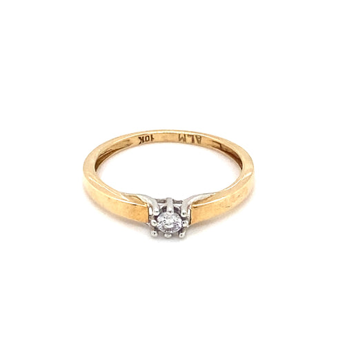 10kt Yellow Gold Cubic Zirconia Fancy Ring