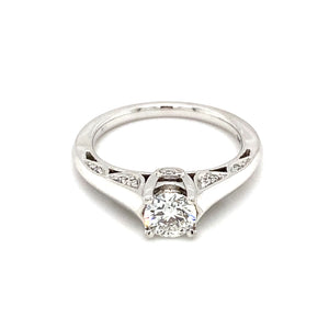 18kt White Gold Canadian Diamond Ring