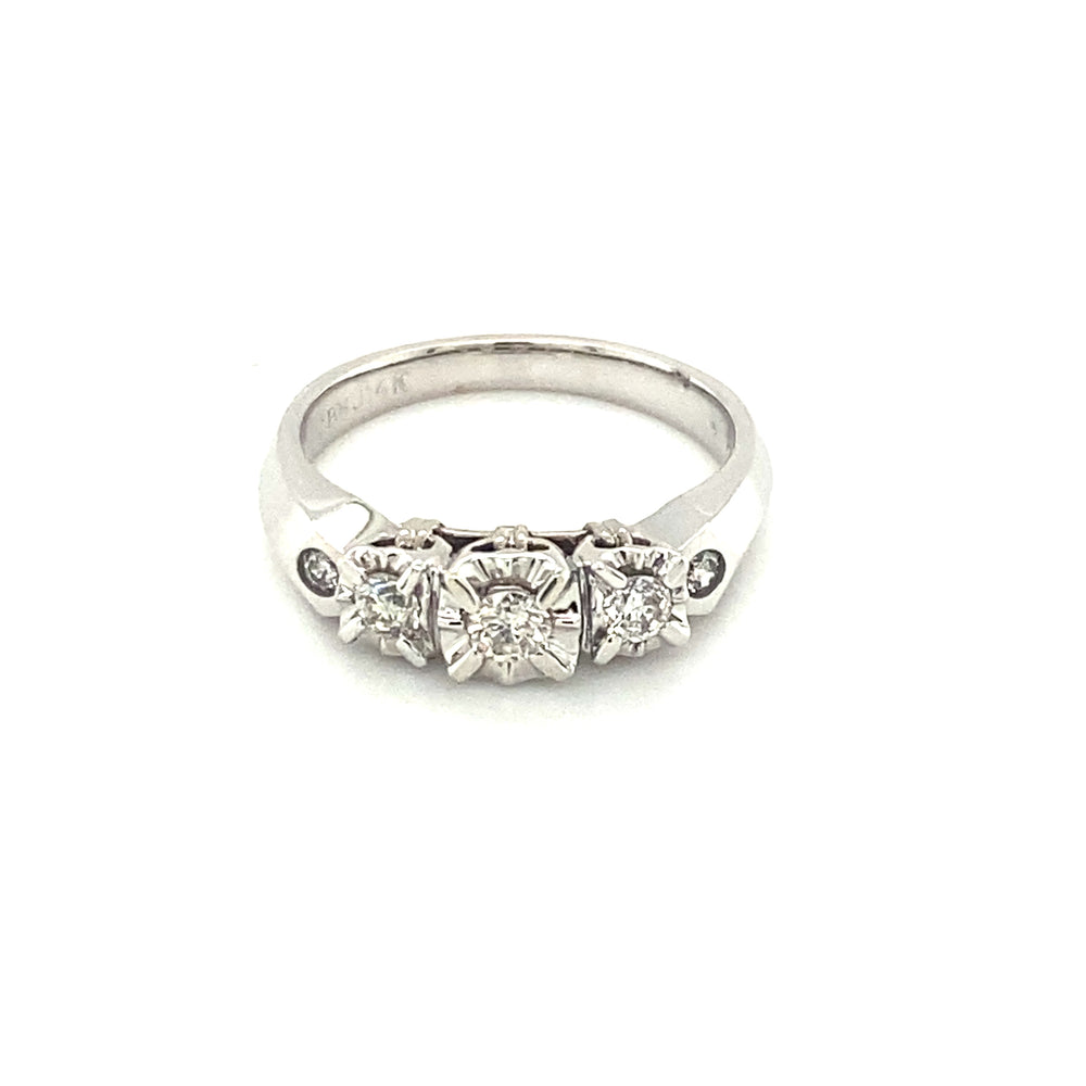 14kt White Gold Three Stone Diamond Ring
