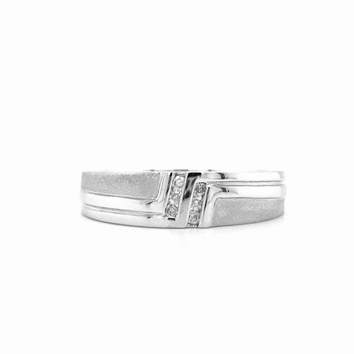 10KT White Gold 0.05tw Diamond Band