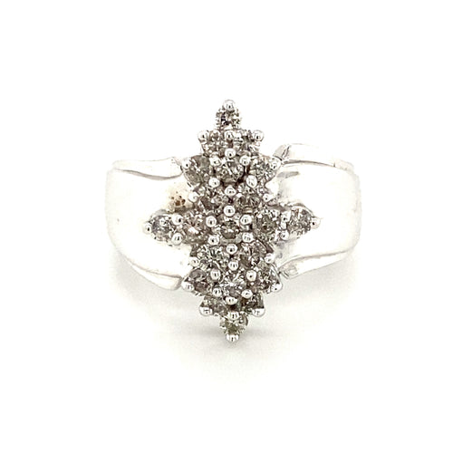 10kt White Gold Diamond Ring