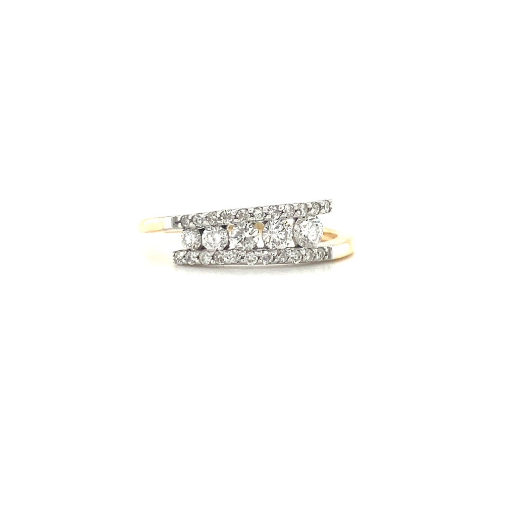 14kt Yellow Gold Diamond Ring