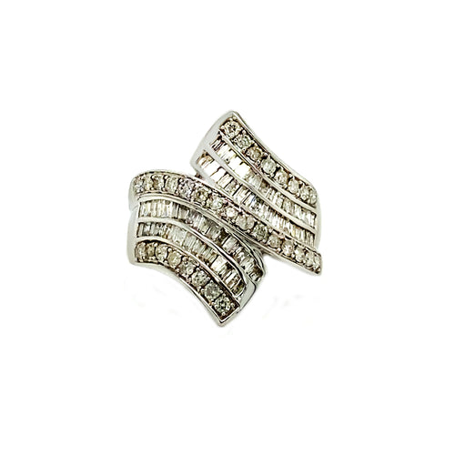 10kt White Gold Diamond Ring