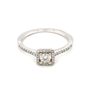 18kt White Gold Diamond Ring