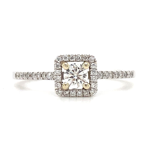 18kt White Gold Diamond Ring
