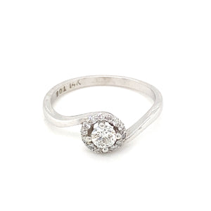 14kt White Gold Round Brilliant Diamond Ring