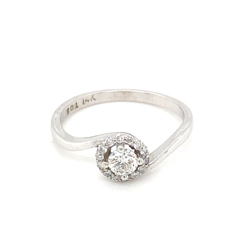 14kt White Gold Round Brilliant Diamond Ring