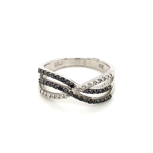 10kt White Gold Black and White Diamond Ring