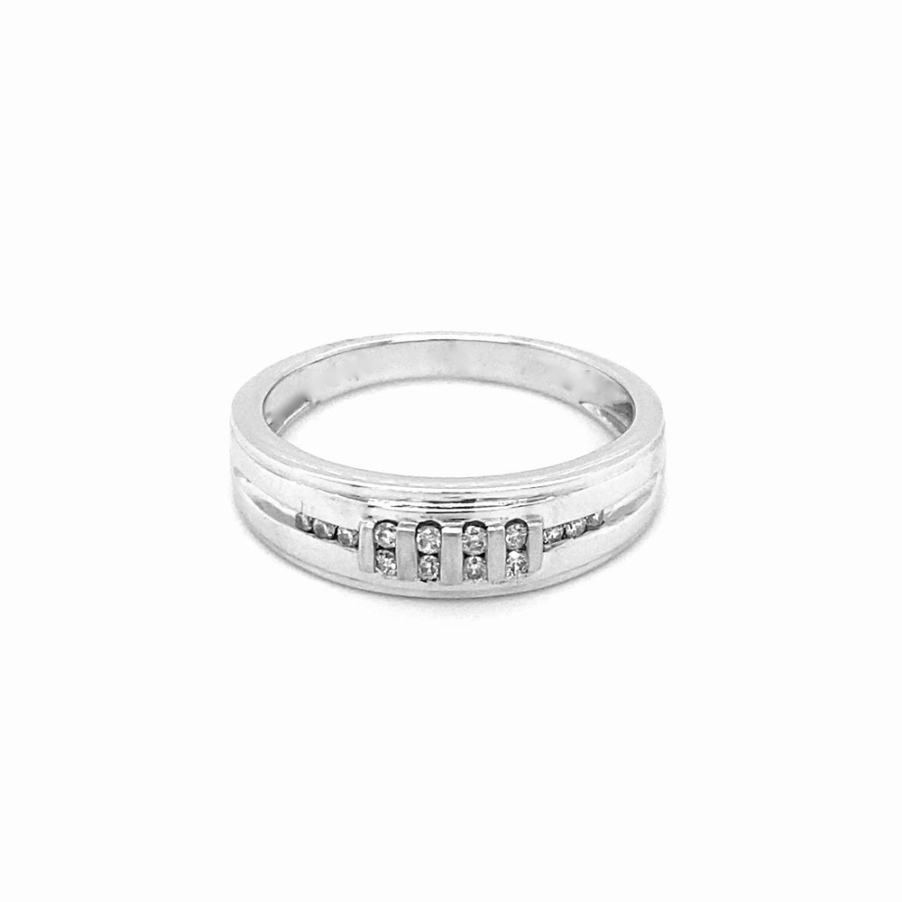 10kt White Gold .15tw Diamond Band