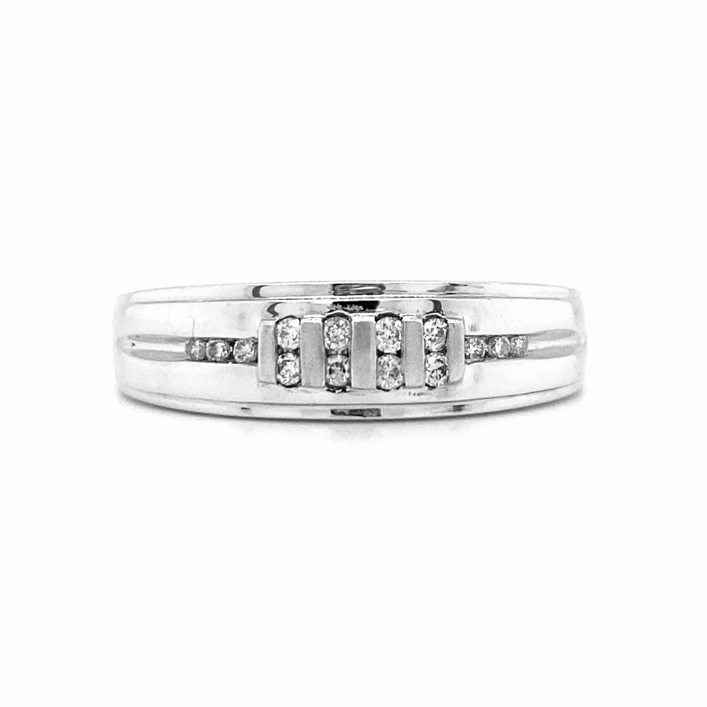 10kt White Gold .15tw Diamond Band