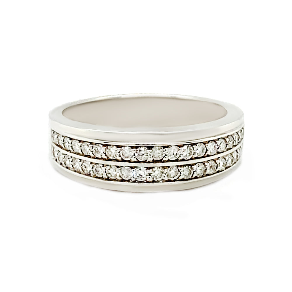 10kt White Gold 0.38 Diamond Ring