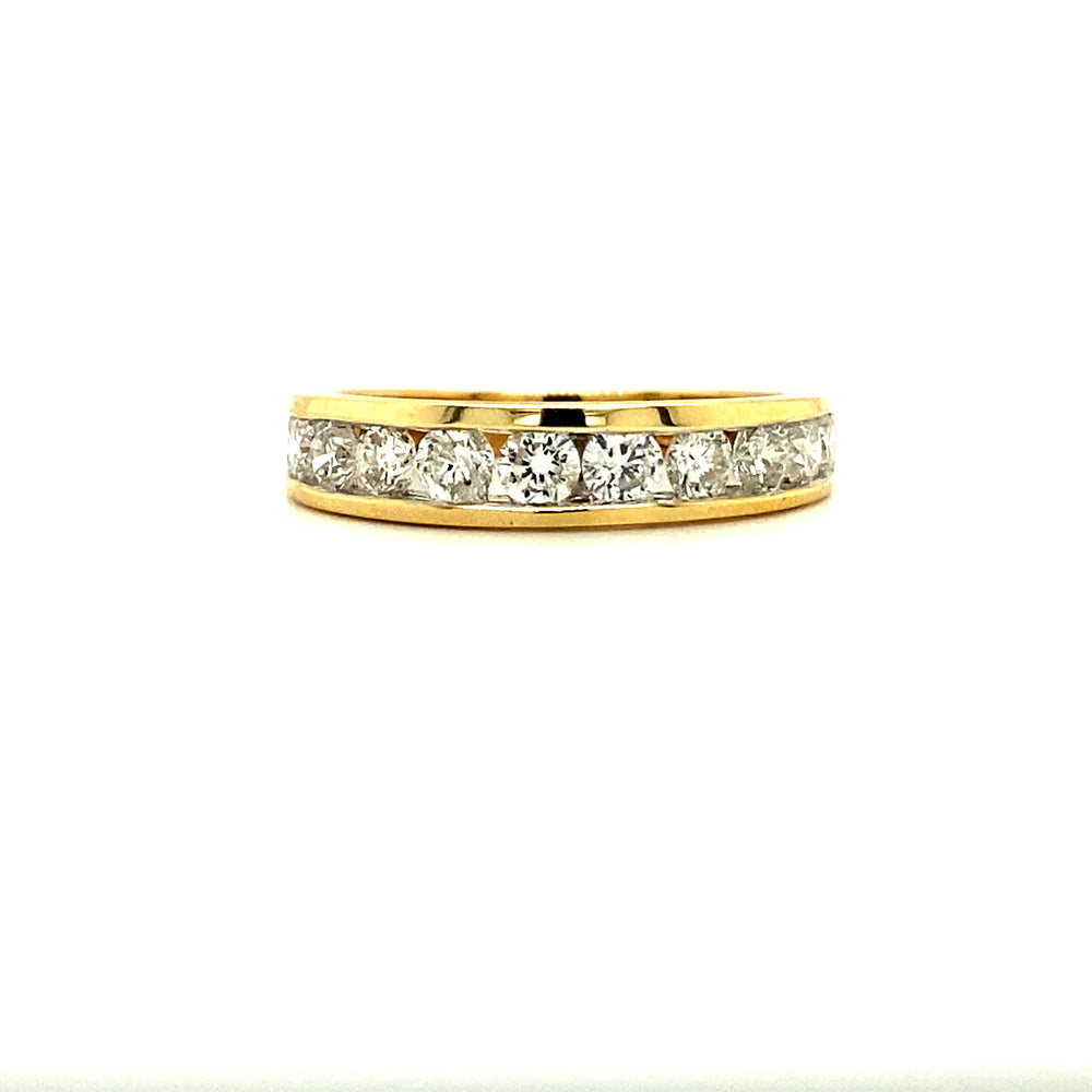 14kt Yellow Gold Diamond Band