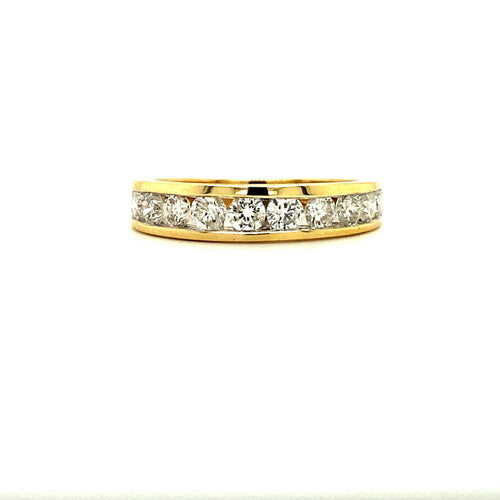 14kt Yellow Gold Diamond Band