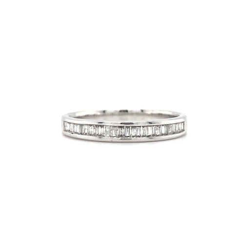 10kt White Gold and 0.25tw Diamond Band