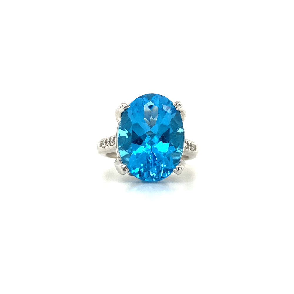 14K white Gold Blue Topaz ring with Diamonds
