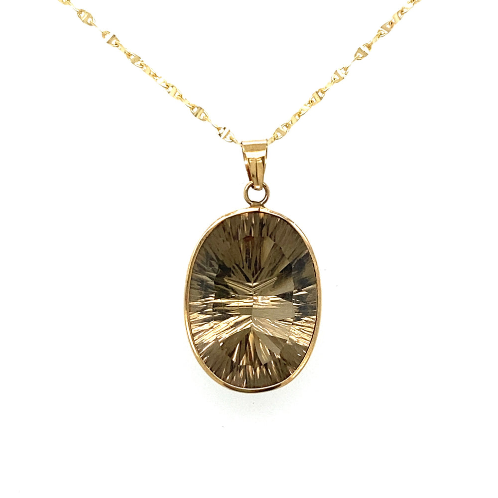 10/14kt Yellow Gold Smokey Quartz Pendant with Chain