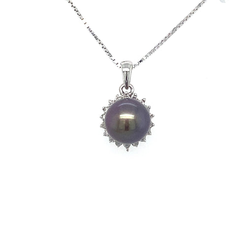 10/14KT White gold Pearl Pendant + Diamond