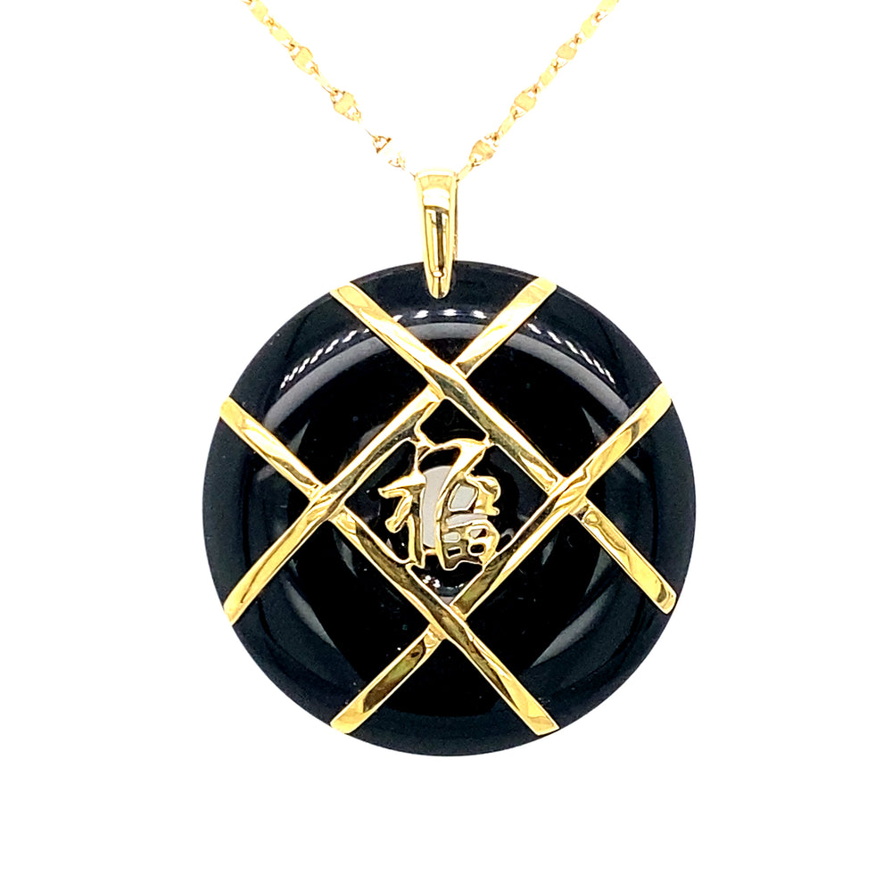 10/14kt Yellow Gold Onyx Pendant