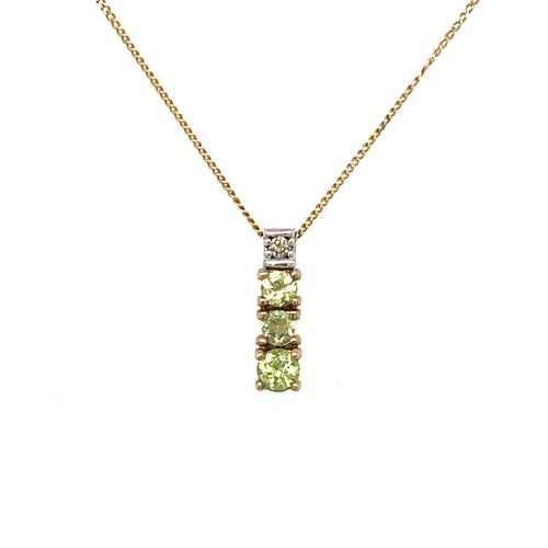 10/14K Yellow Gold Peridot and Diamond Pendant